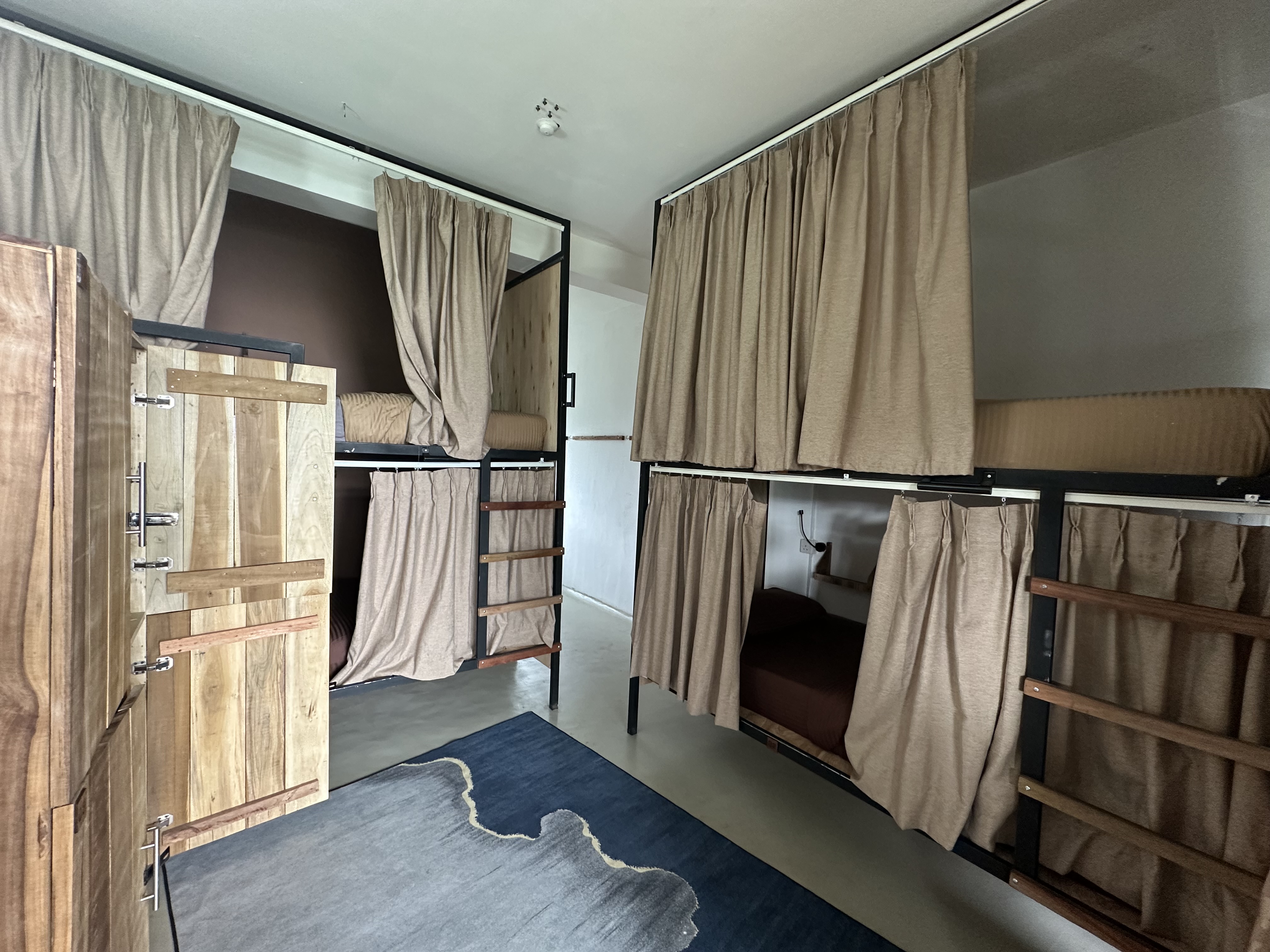 Mixed Dorm